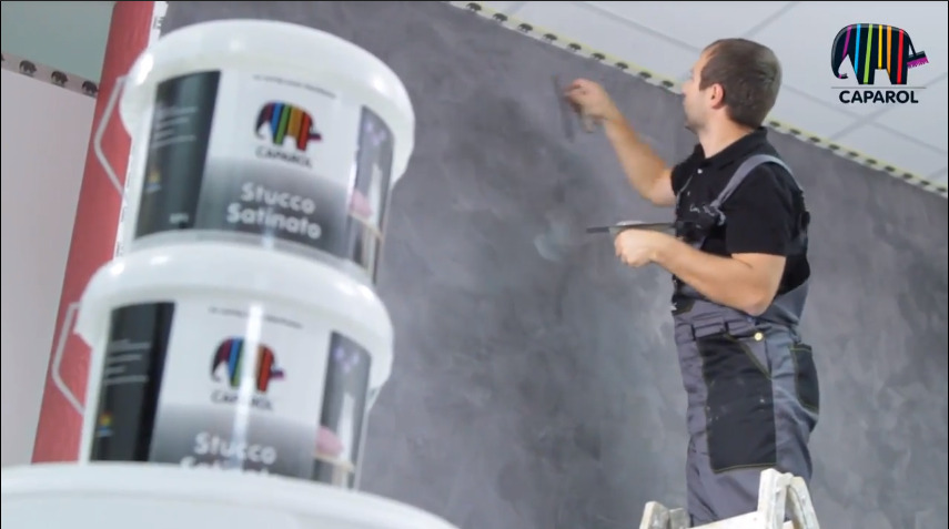 Ефект матового шовку Гра тканини Caparol Stucco Satinato