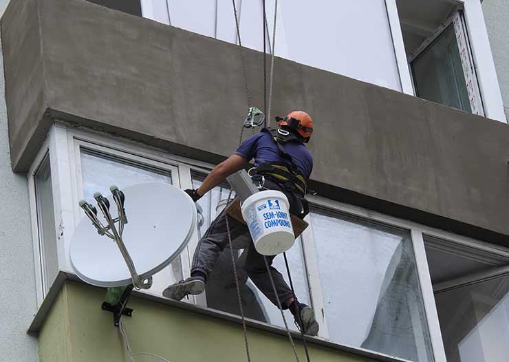 Капітальний ремонт фасадів багатоповерхових будинків