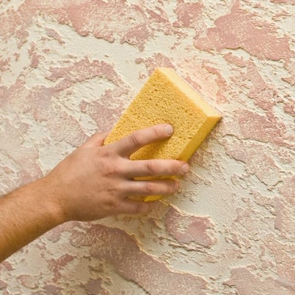 Догляд за декоративною штукатуркою: як зберегти красу інтер’єру на довгі роки